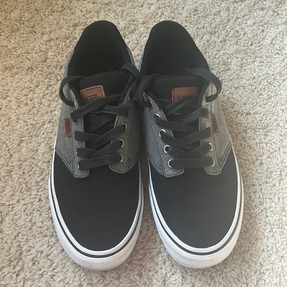 Men’s Atwood Vans Deluxe Sneaker